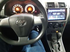 Седан Toyota Corolla 2012 года, 1600000 рублей, Пыть-Ях