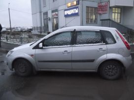  Ford Fiesta 2006 , 260000 , 