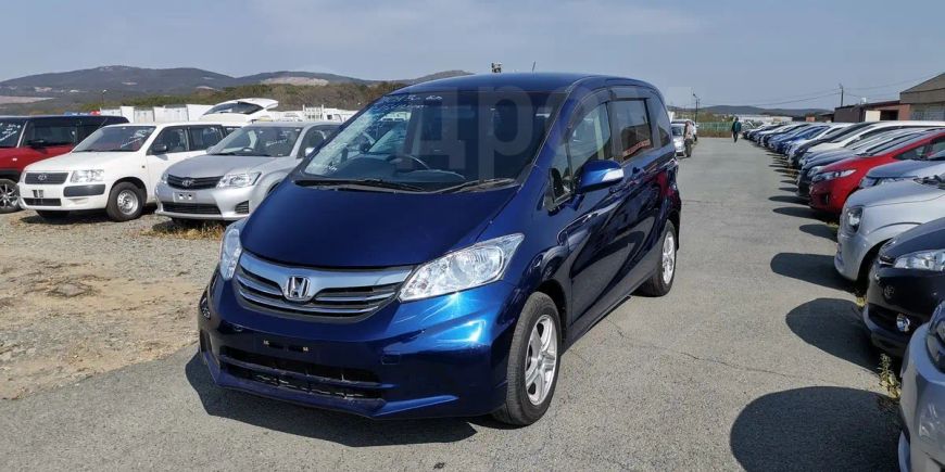    Honda Freed 2013 , 598000 , 