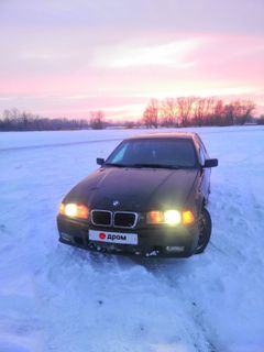 Седан BMW 3-Series 1992 года, 340000 рублей, Балаково