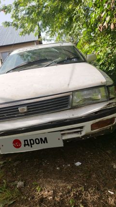 Седан Toyota Corona 1988 года, 110000 рублей, Новосибирск