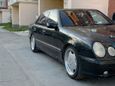  Mercedes-Benz E-Class 2000 , 400000 ,  
