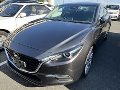 Седан Mazda Axela 2018 года, 850000 рублей, Владивосток