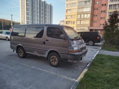 Минивэн или однообъемник Toyota Hiace 1991 года, 320000 рублей, Новосибирск