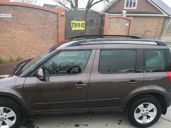 SUV   Skoda Yeti 2014 , 649000 , --