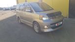    Toyota Voxy 2004 , 620000 , 