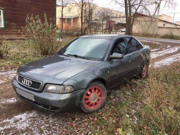  Audi A4 1998 , 200000 , 