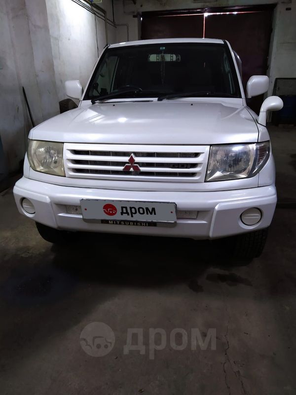 SUV   Mitsubishi Pajero iO 2000 , 370000 , 