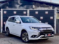 SUV или внедорожник Mitsubishi Outlander 2022 года, 3230000 рублей, Пятигорск
