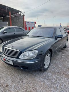 Седан Mercedes-Benz S-Class 2000 года, 900000 рублей, Красноярск