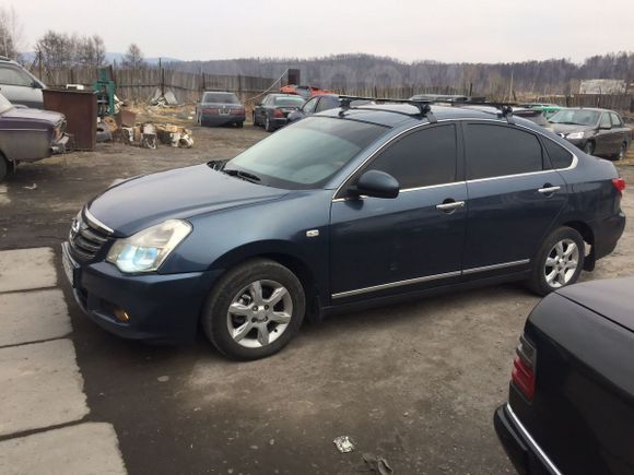  Nissan Almera 2013 , 370000 , 