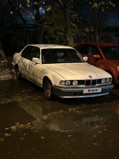 Седан BMW 7-Series 1988 года, 280000 рублей, Тюмень
