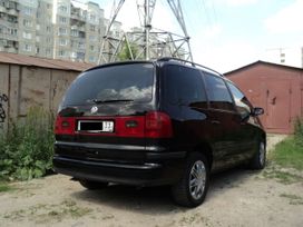    Volkswagen Sharan 2002 , 390000 , 