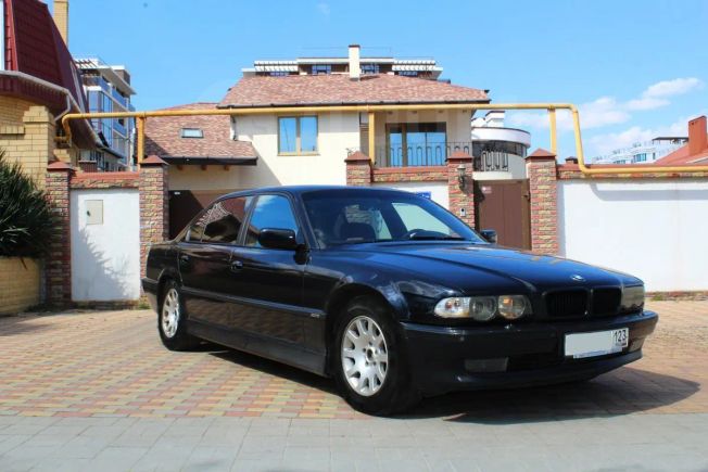  BMW 7-Series 1999 , 270000 , 