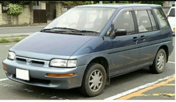    Nissan Prairie 1993 , 125000 , 