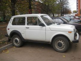 SUV    4x4 2121  1993 , 80000 , 