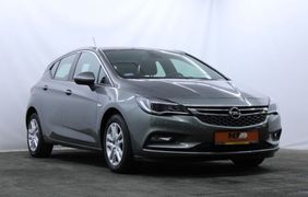 Хэтчбек Opel Astra 2018 года, 1485000 рублей, Минск