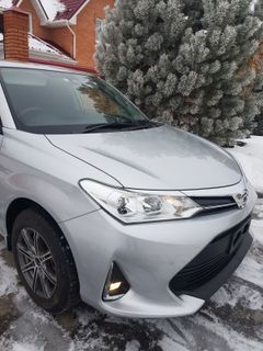 Универсал Toyota Corolla Fielder 2018 года, 1590000 рублей, Омск