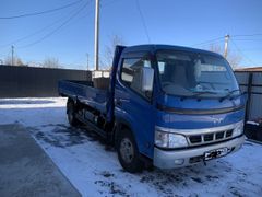 Бортовой грузовик Hino Dutro 2004 года, 2500000 рублей, Иркутск