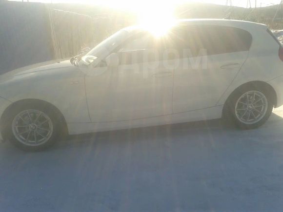  BMW 1-Series 2010 , 515000 ,  