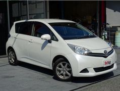 Хэтчбек Toyota Ractis 2013 года, 840000 рублей, Магадан