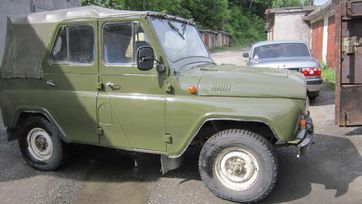 SUV    469 1983 , 100000 , 