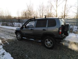 SUV   Chevrolet Niva 2005 , 230000 , 