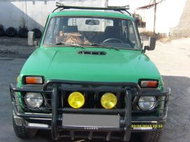 SUV    4x4 2121  1987 , 100000 , 